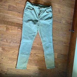 Old Navy Rock star SUPER skinny